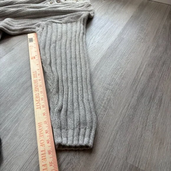 Eddie Bauer Men's L Heather Grey 100% Cotton Ribbed Knit 3-Button Henley Sweater - Picture 7 of 9